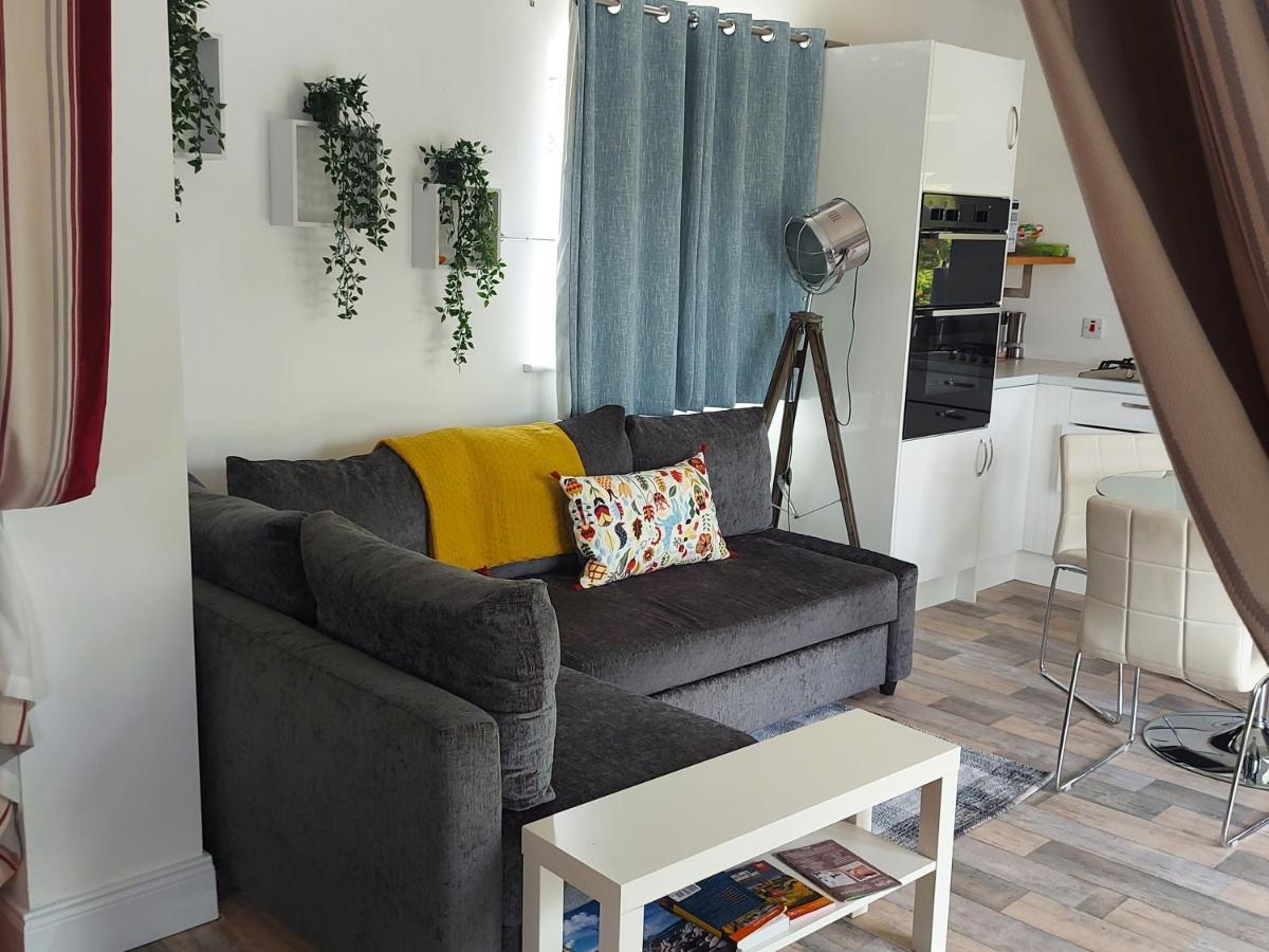 Bunlin Heights Self Catering Studio Milford Luaran gambar